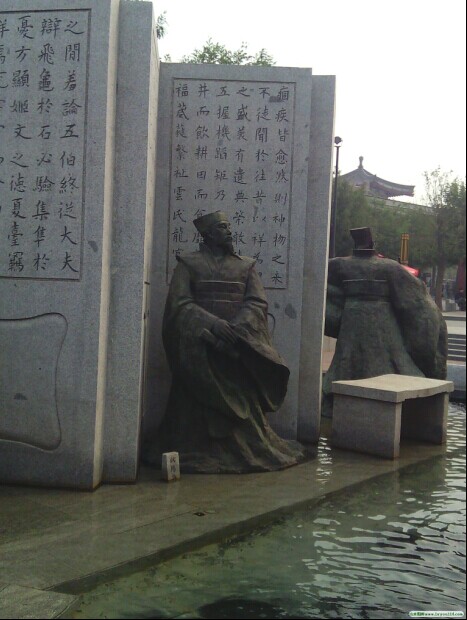 铸铜雕塑